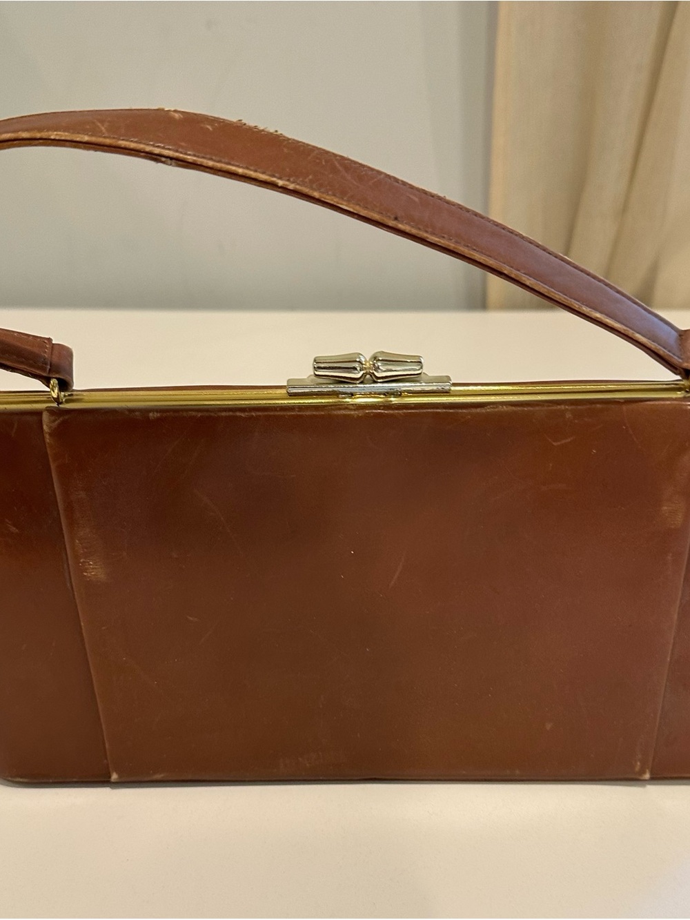Vintage Structured Brown Leather Wristlet Clutch with Gold-Tone Closure